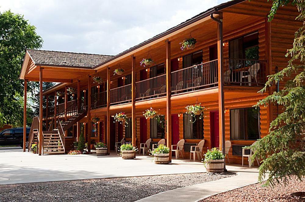 Austin'S Chuckwagon Motel Torrey Dış mekan fotoğraf